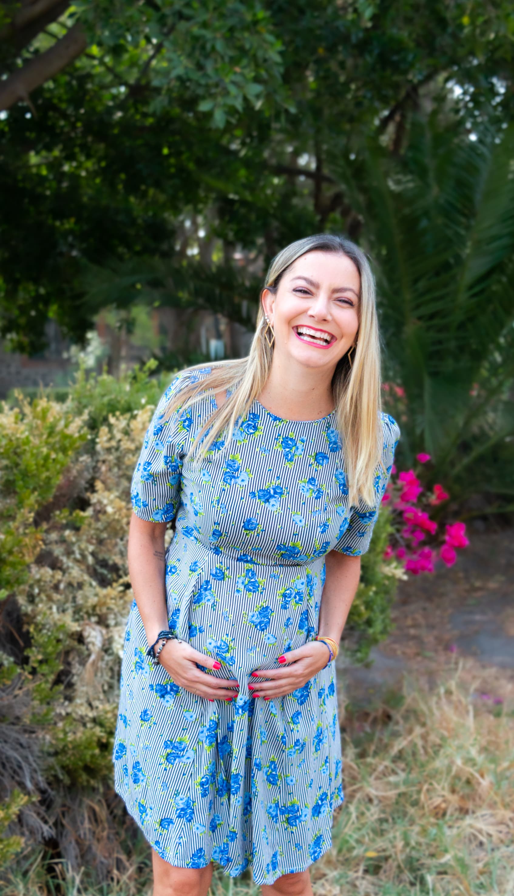 Mamá Picus sonriendo